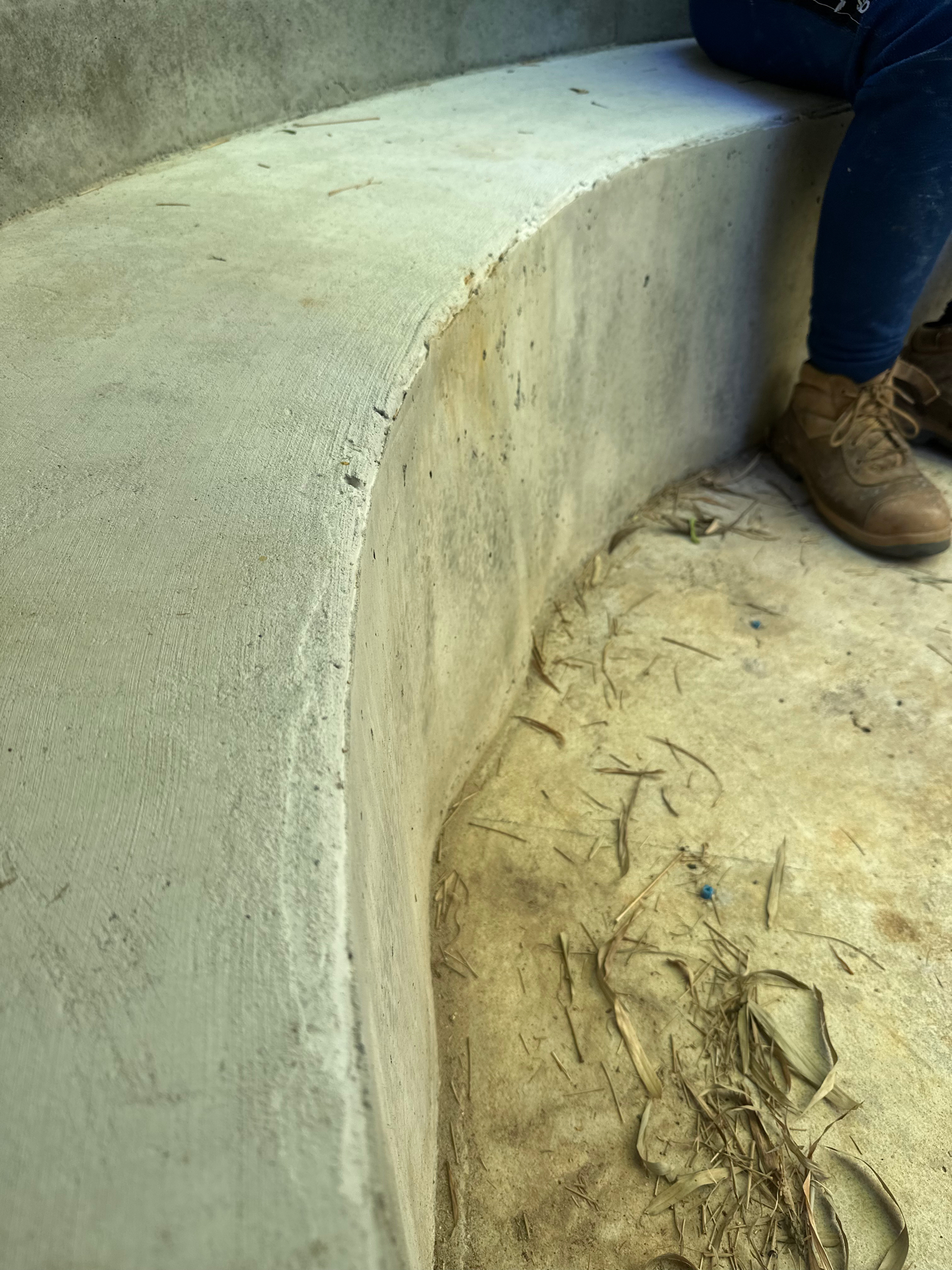 Base build · Raw concrete form